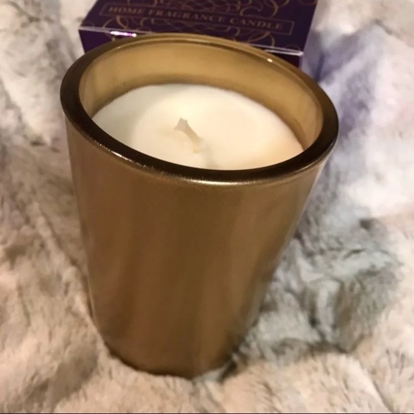 Archipelago Botanicals Other - Archipelago Botanicals Candle- 5.25oz